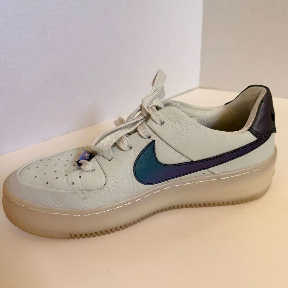 Nike Air Force 1 Sage Low LX Spruce Aura Iridescent Size 8.5 AR5409-003 Platform - Picture 2 of 14